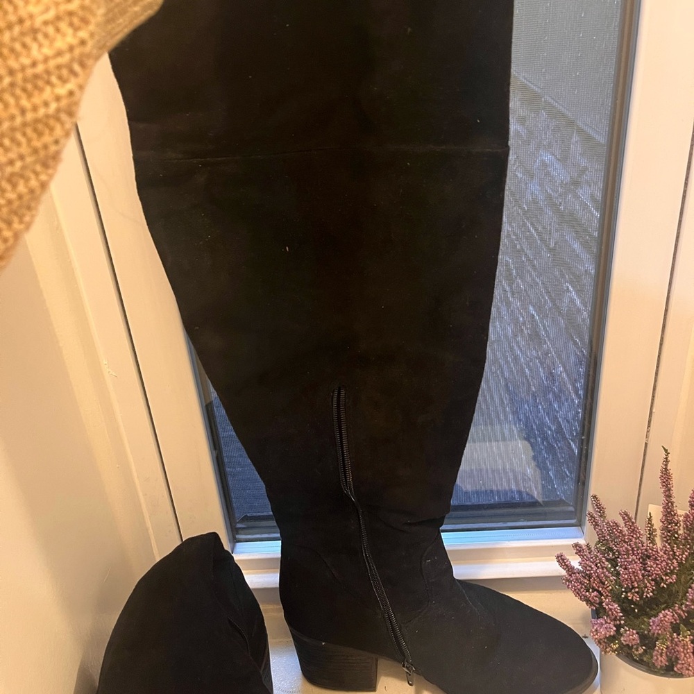 Black Suede Over-the-Knee Boots